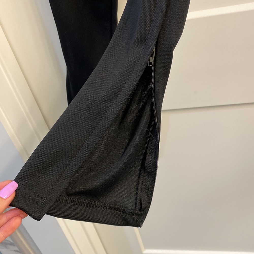 Adidas pants - Picture 2 of 6